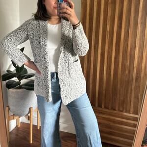 Vince Collared‎ Buttoned Front Sweater Jacket. XS